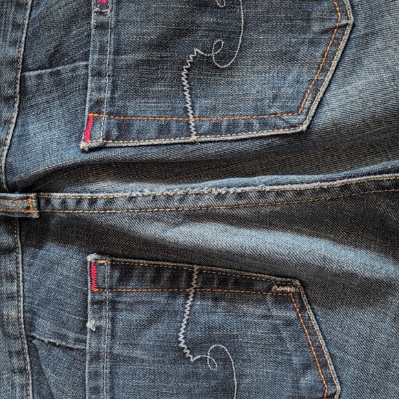 Classic Blue Women's Jeans - Picture 7 of 8